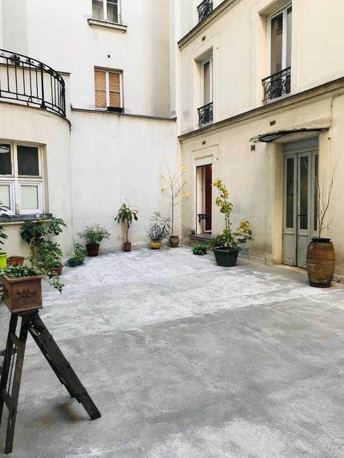 Abbesses Montmartre Apartment Paris Dış mekan fotoğraf